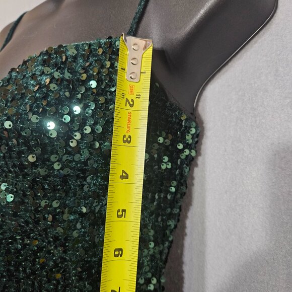 The Christmas Party Dress Green Velour Sequined Stretch Sz Medium Mini Coctail - Picture 6 of 7